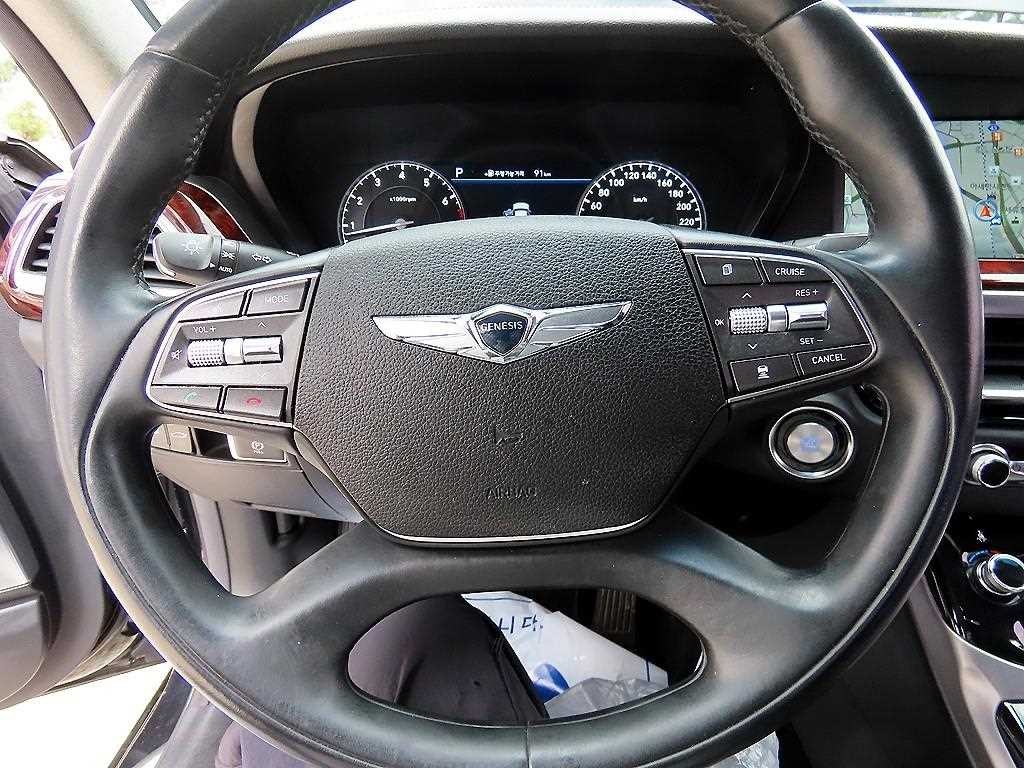 제네시스 EQ900 3.3 T-GDI AWD 프레스티지 이미지 8