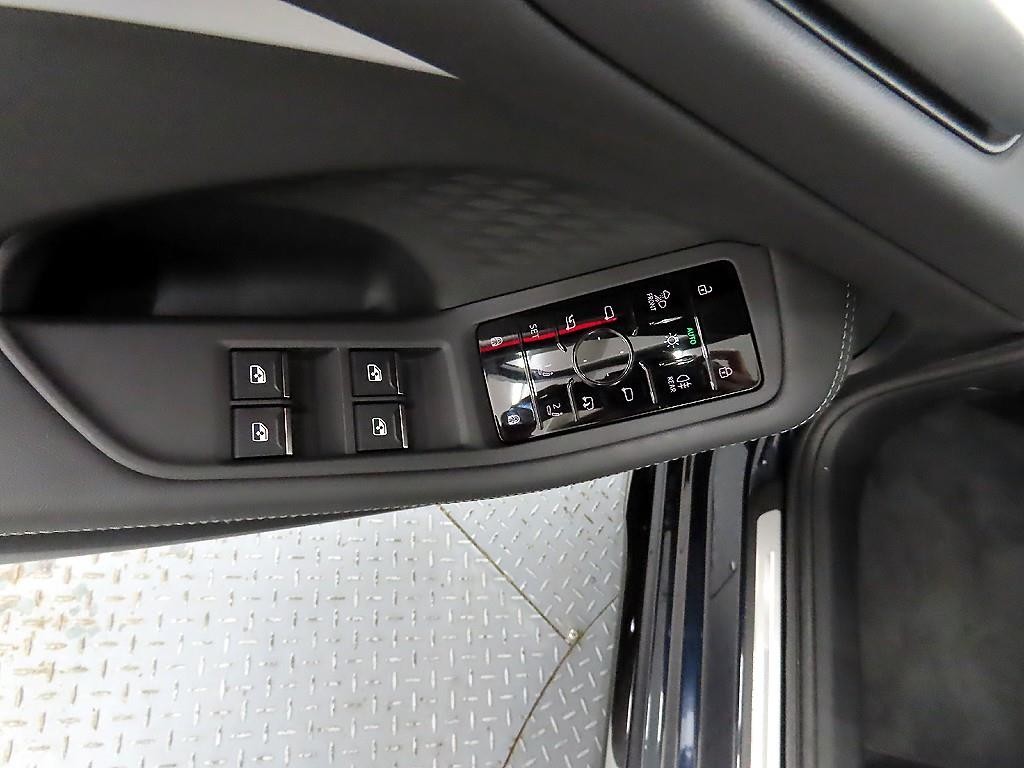 아우디 A5 A5 (B10) 40 TFSI 콰트로 S-라인 이미지 11