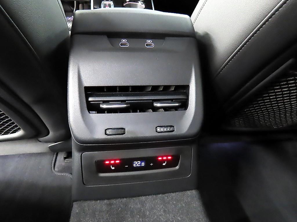 아우디 A5 A5 (B10) 40 TFSI 콰트로 S-라인 이미지 12
