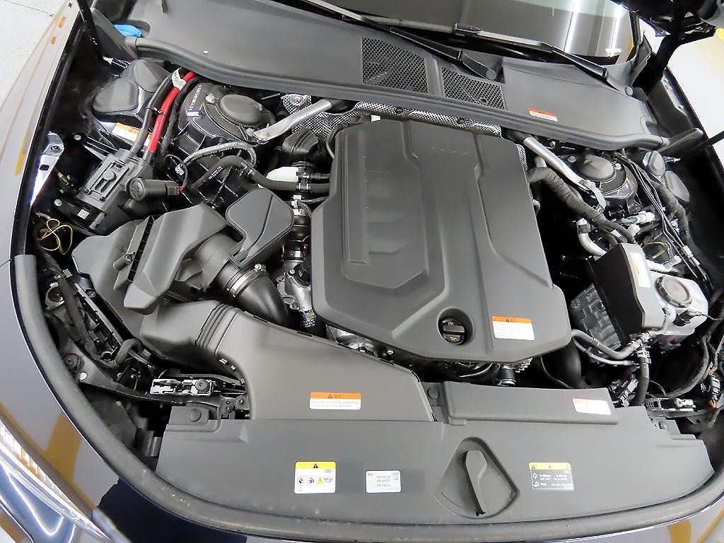 아우디 A5 A5 (B10) 40 TFSI 콰트로 S-라인 이미지 19