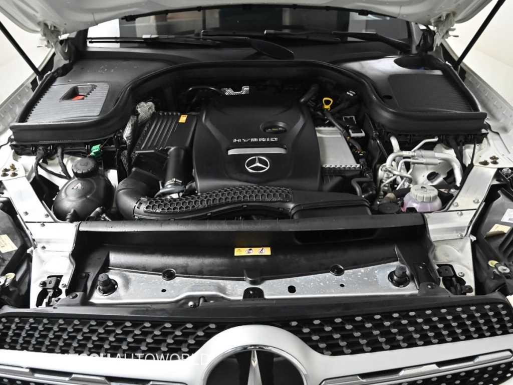 벤츠 GLC 클래스 GLC클래스 X253 GLC 300 e 4MATIC 쿠페 이미지 6