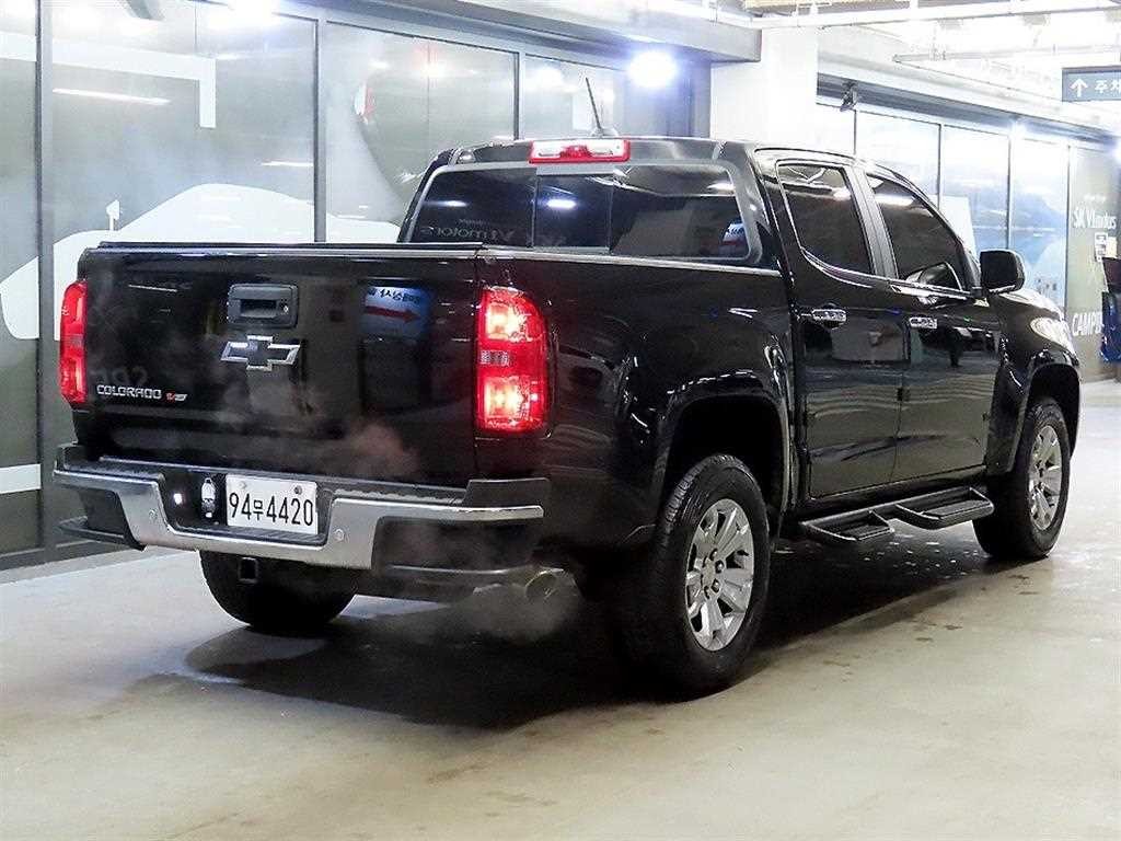 쉐보레 콜로라도 3.6 익스트림-X 4WD 이미지 4