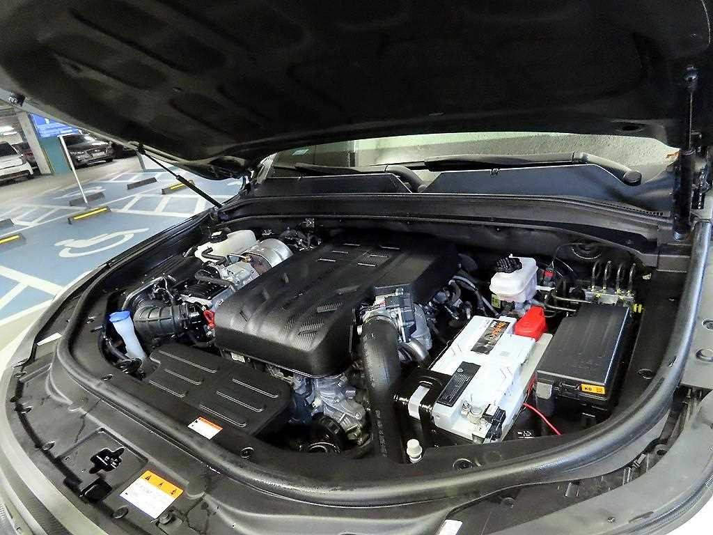 KG모빌리티(쌍용) 렉스턴 더 뉴 렉스턴 스포츠 디젤 2.2 4WD 노블레스 이미지 19