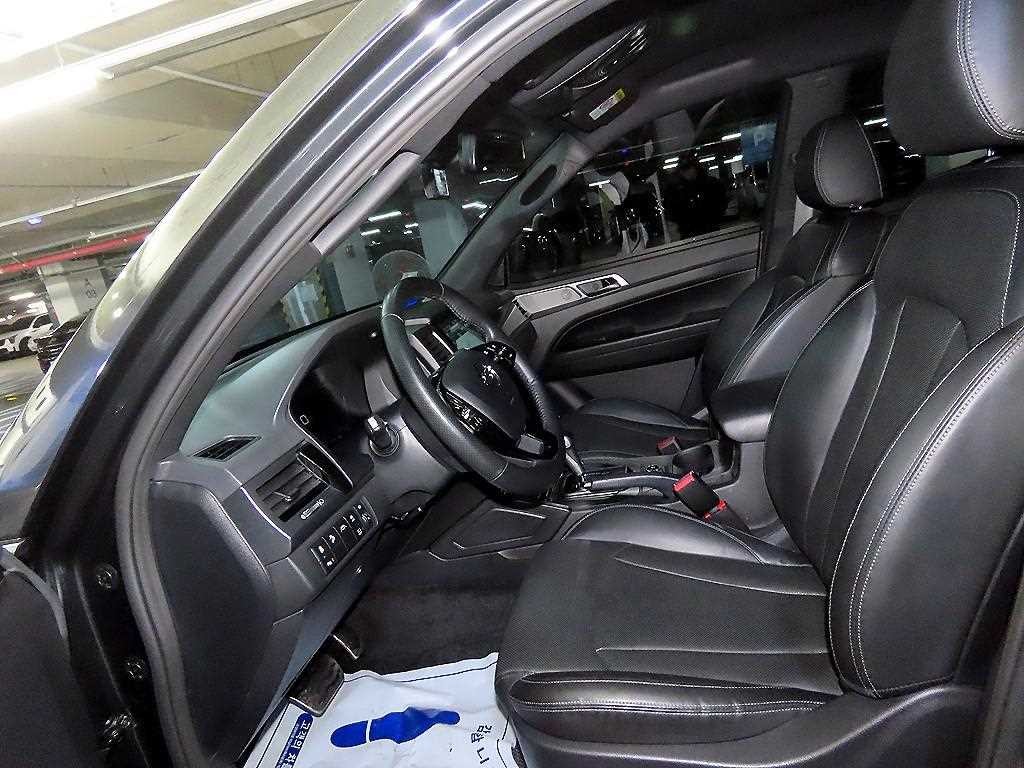 KG모빌리티(쌍용) 렉스턴 더 뉴 렉스턴 스포츠 디젤 2.2 4WD 노블레스 이미지 6