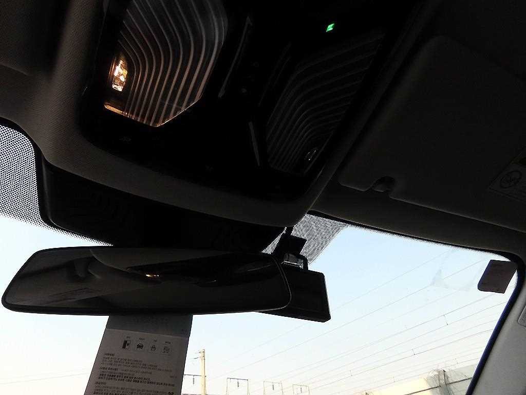 BMW 5시리즈 5시리즈 (G30) 520i 럭셔리 이미지 15