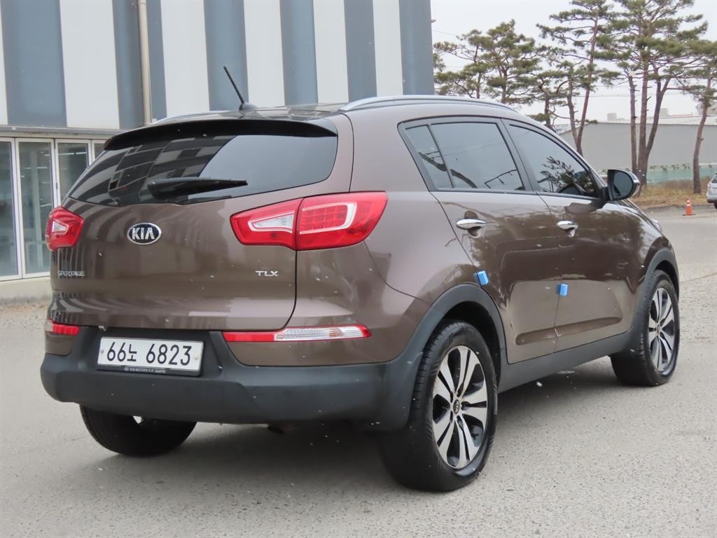 기아 스포티지 스포티지 R 2WD TLX 최고급형 이미지 3