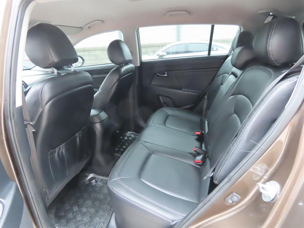 기아 스포티지 스포티지 R 2WD TLX 최고급형 이미지 9