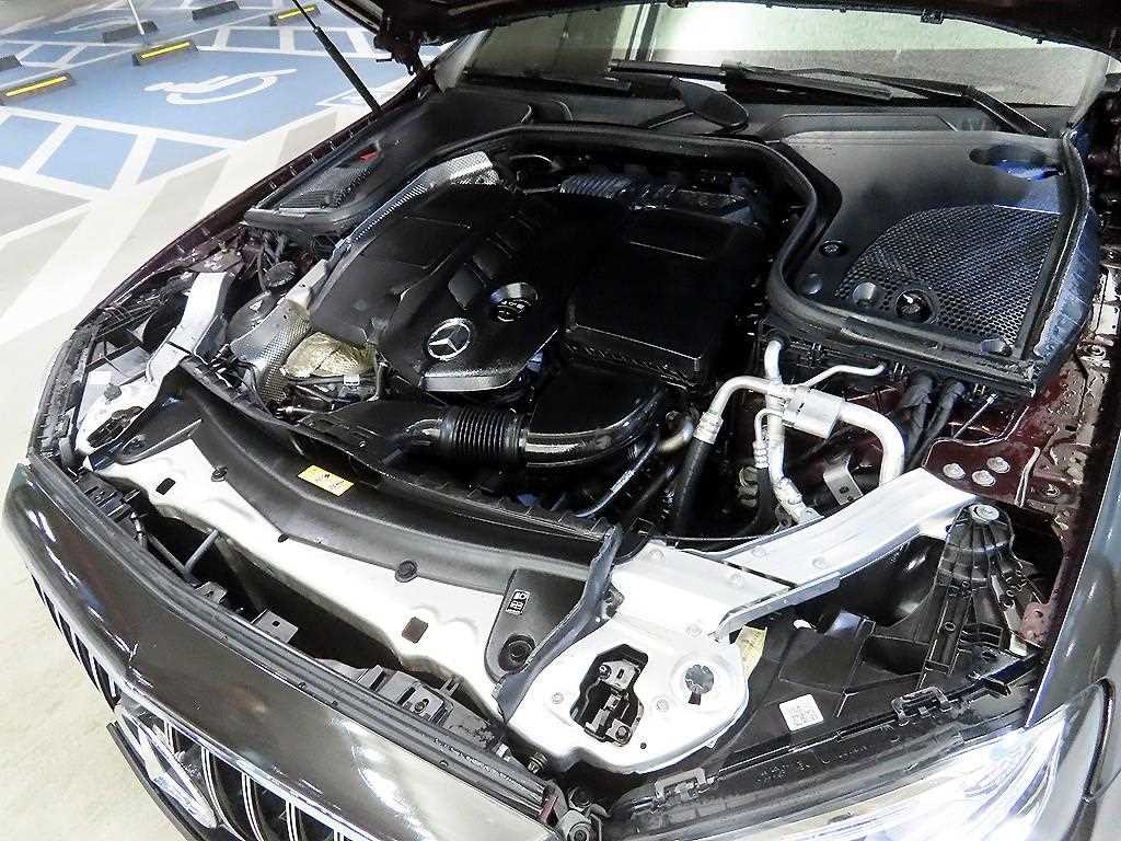 벤츠 E 클래스 E-클래스 W213 E220d 쿠페 이미지 19