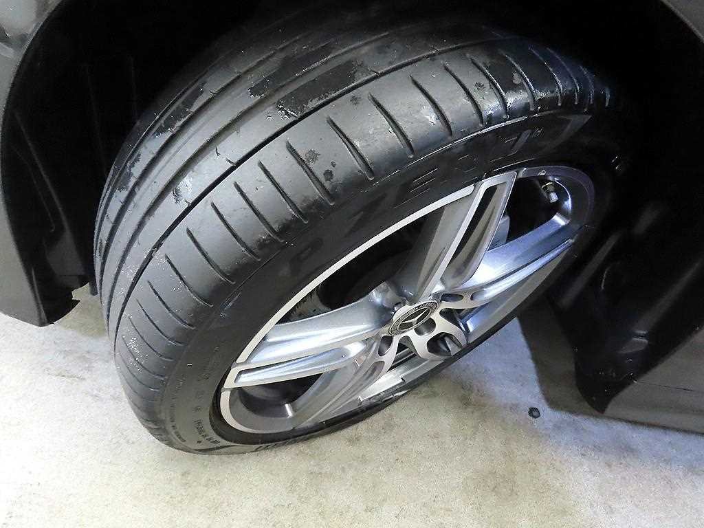 벤츠 E 클래스 E-클래스 W213 E220d 쿠페 이미지 20