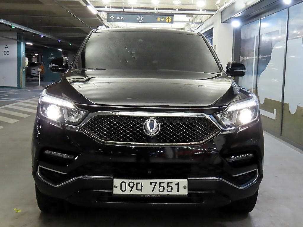 KG모빌리티(쌍용) 렉스턴 G4렉스턴 디젤 2.2 4WD 유라시아 에디션 이미지 2