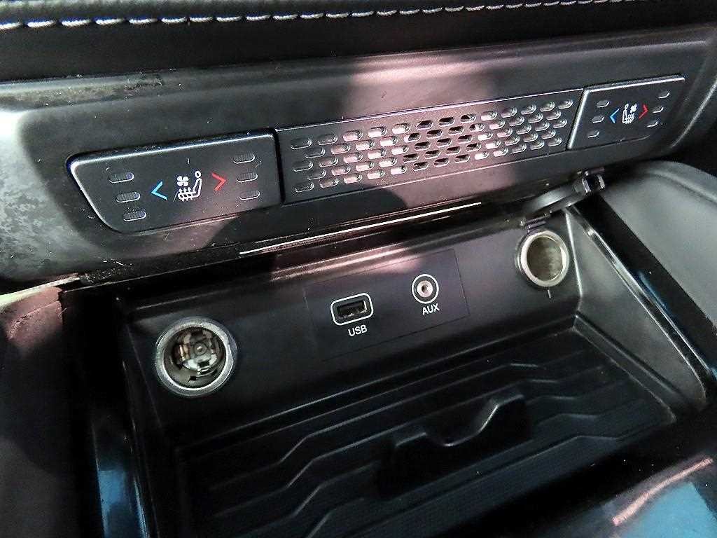 KG모빌리티(쌍용) 렉스턴 G4렉스턴 디젤 2.2 4WD 프라임 이미지 11