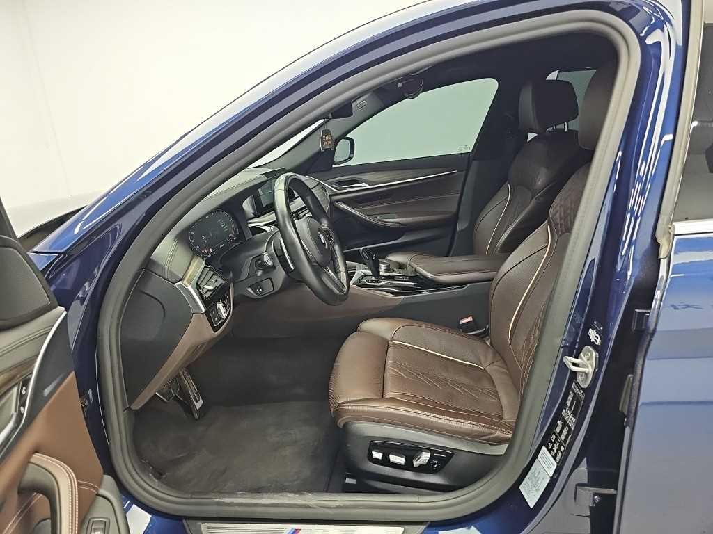 BMW 5시리즈 5시리즈 (G30) 530i M 스포츠 플러스 이미지 11