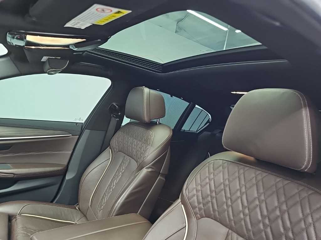 BMW 5시리즈 5시리즈 (G30) 530i M 스포츠 플러스 이미지 14