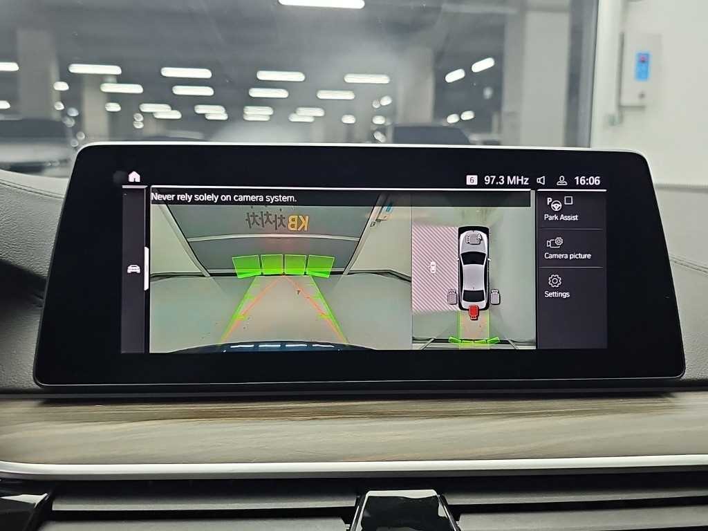 BMW 5시리즈 5시리즈 (G30) 530i M 스포츠 플러스 이미지 16