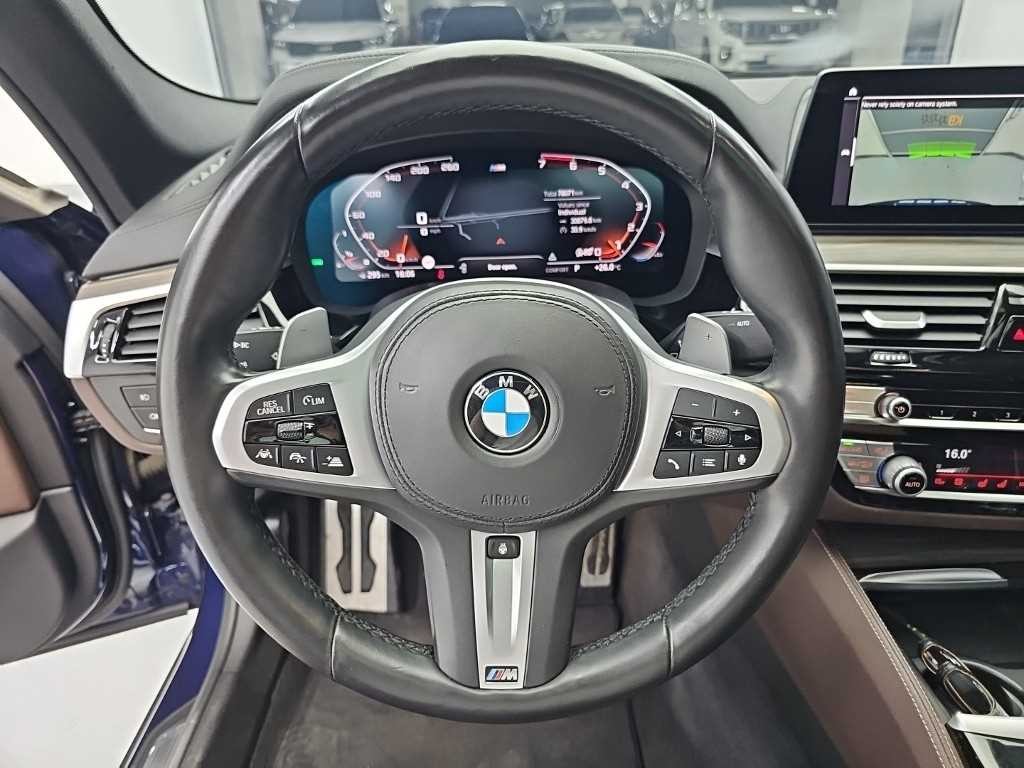 BMW 5시리즈 5시리즈 (G30) 530i M 스포츠 플러스 이미지 9