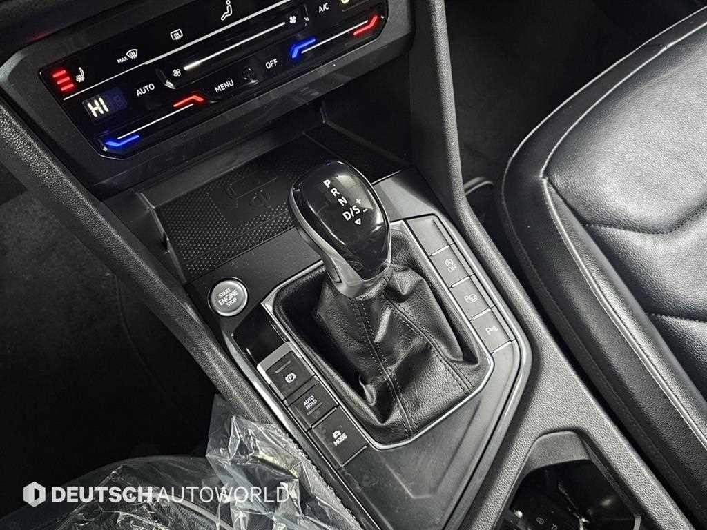 폭스바겐 티구안 티구안(2세대) 2.0 TDI 프리미엄 이미지 9