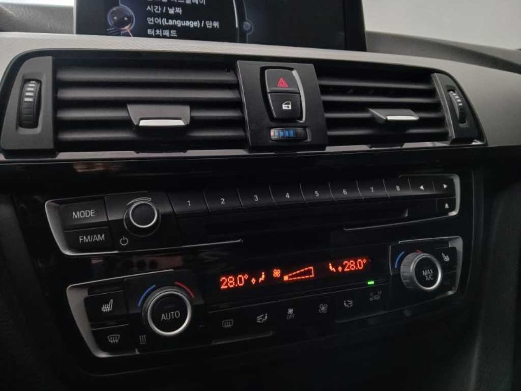 BMW 4시리즈 4시리즈 (F32) 428i 컨버터블 M 스포츠 이미지 10