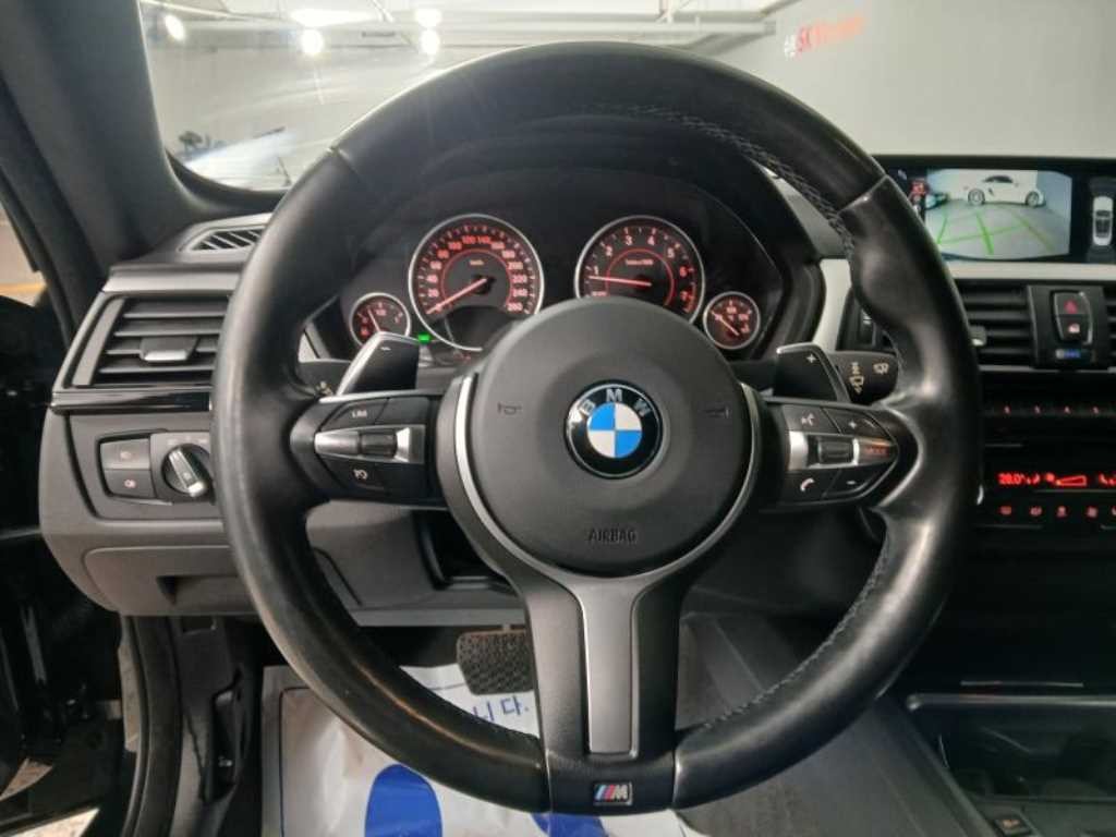 BMW 4시리즈 4시리즈 (F32) 428i 컨버터블 M 스포츠 이미지 8