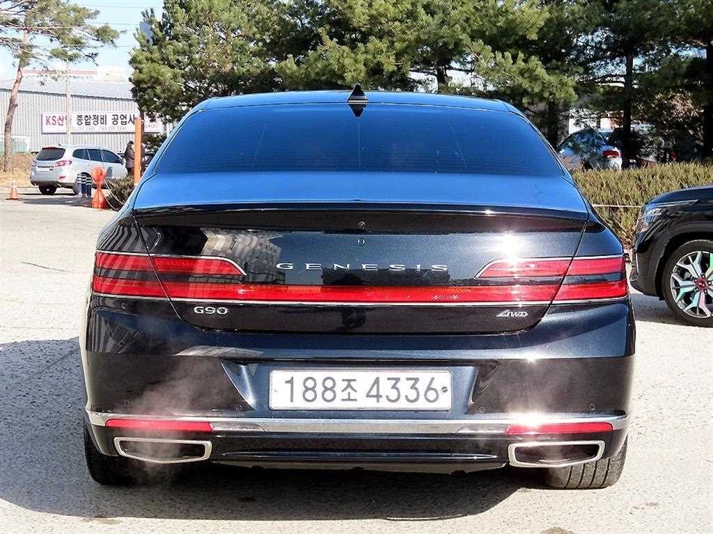 g90 운전석 계기판과 스티어링 휠 주변