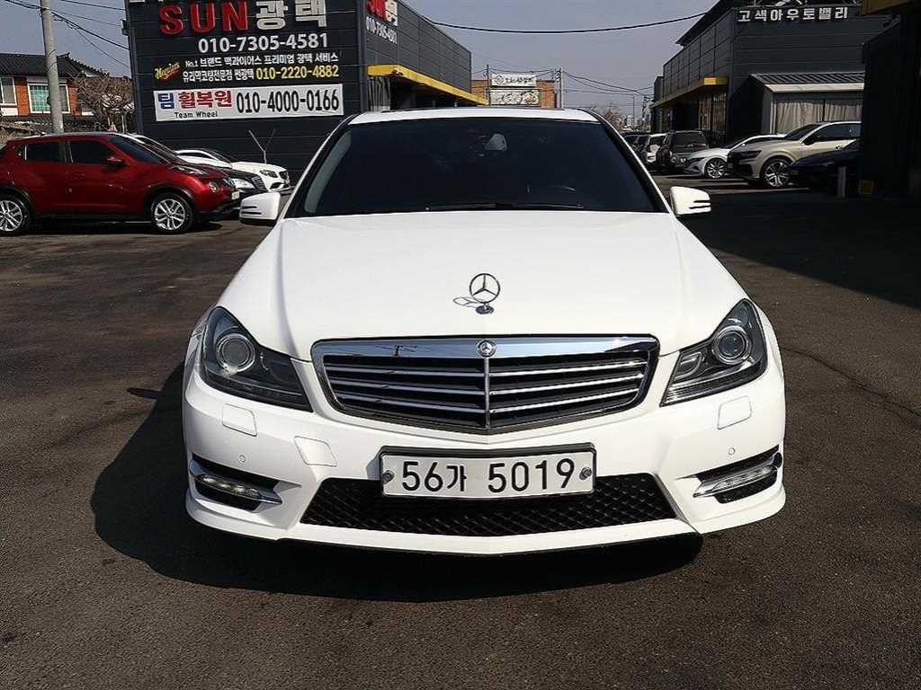 벤츠 C 클래스 C클래스 W204 C200 CGI 이미지 1