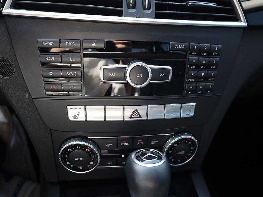 벤츠 C 클래스 C클래스 W204 C200 CGI 이미지 13
