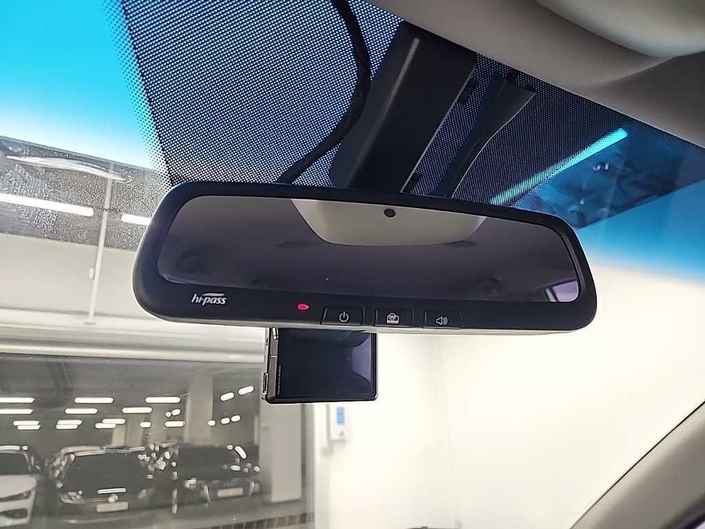 KG모빌리티(쌍용) 코란도 코란도투리스모 4WD GT 11인승 이미지 16