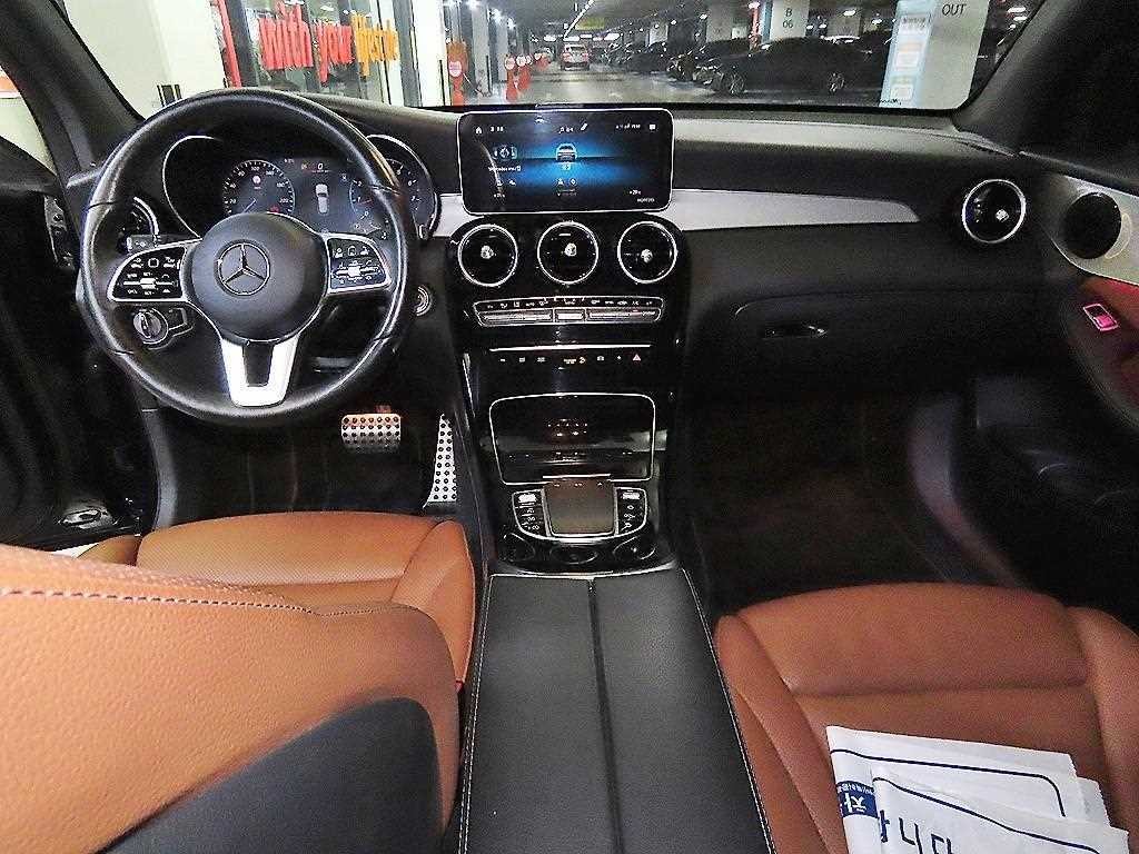 벤츠 GLC 클래스 GLC클래스 X253 GLC 300 4MATIC 프리미엄 이미지 10