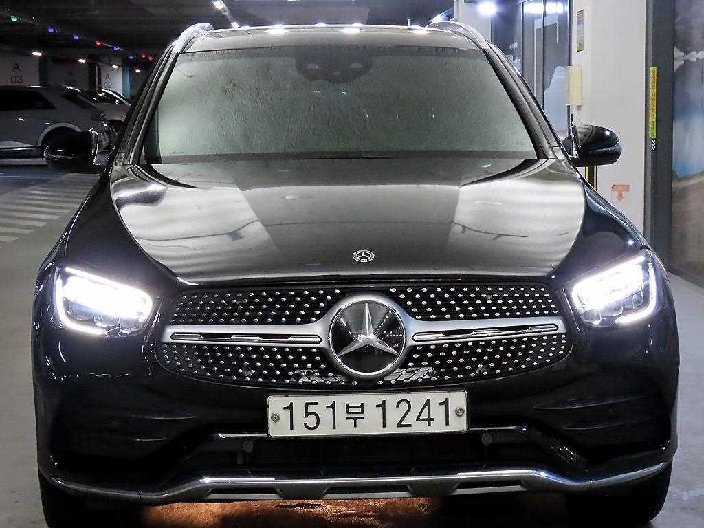 벤츠 GLC 클래스 GLC클래스 X253 GLC 300 4MATIC 프리미엄 이미지 3