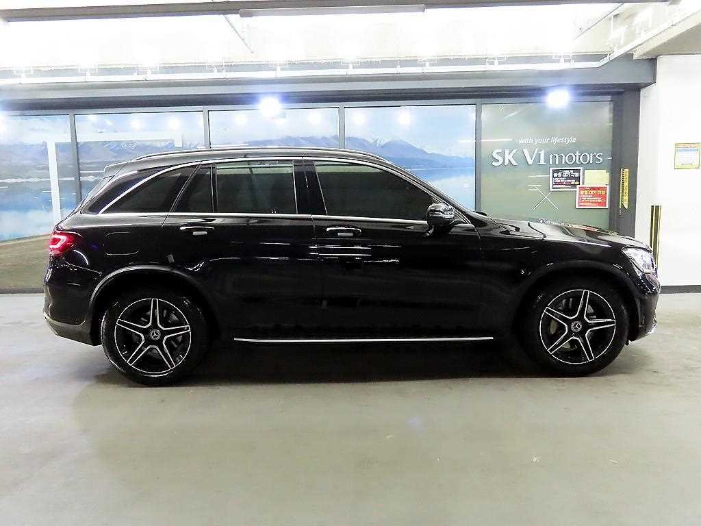 벤츠 GLC 클래스 GLC클래스 X253 GLC 300 4MATIC 프리미엄 이미지 4