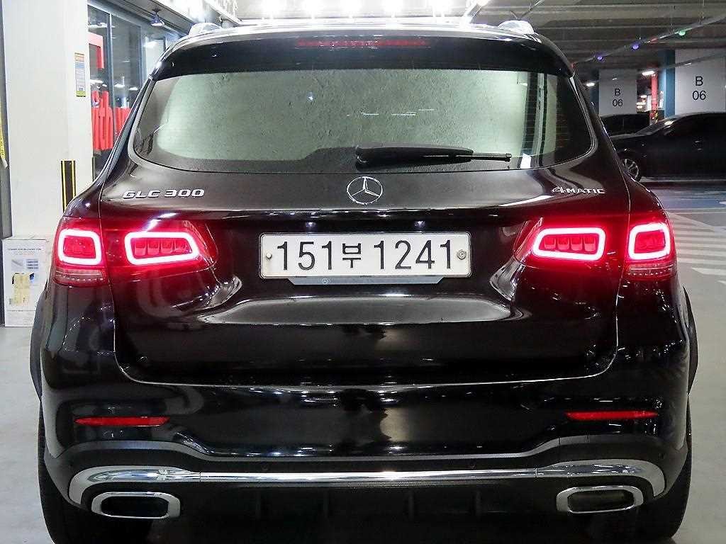 벤츠 GLC 클래스 GLC클래스 X253 GLC 300 4MATIC 프리미엄 이미지 6