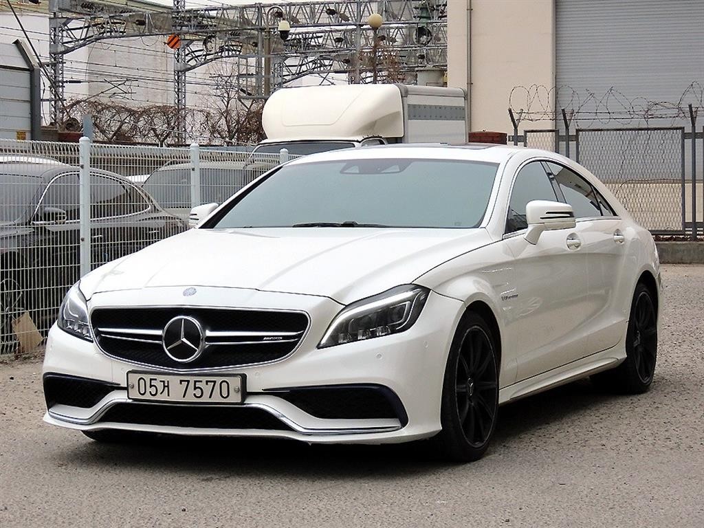 벤츠 CLS 클래스 CLS클래스 W218 CLS 63 AMG 4MATIC 이미지 2
