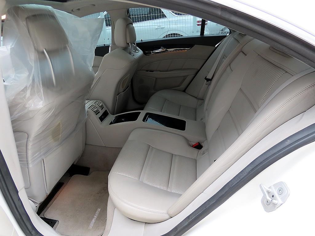 벤츠 CLS 클래스 CLS클래스 W218 CLS 63 AMG 4MATIC 이미지 6