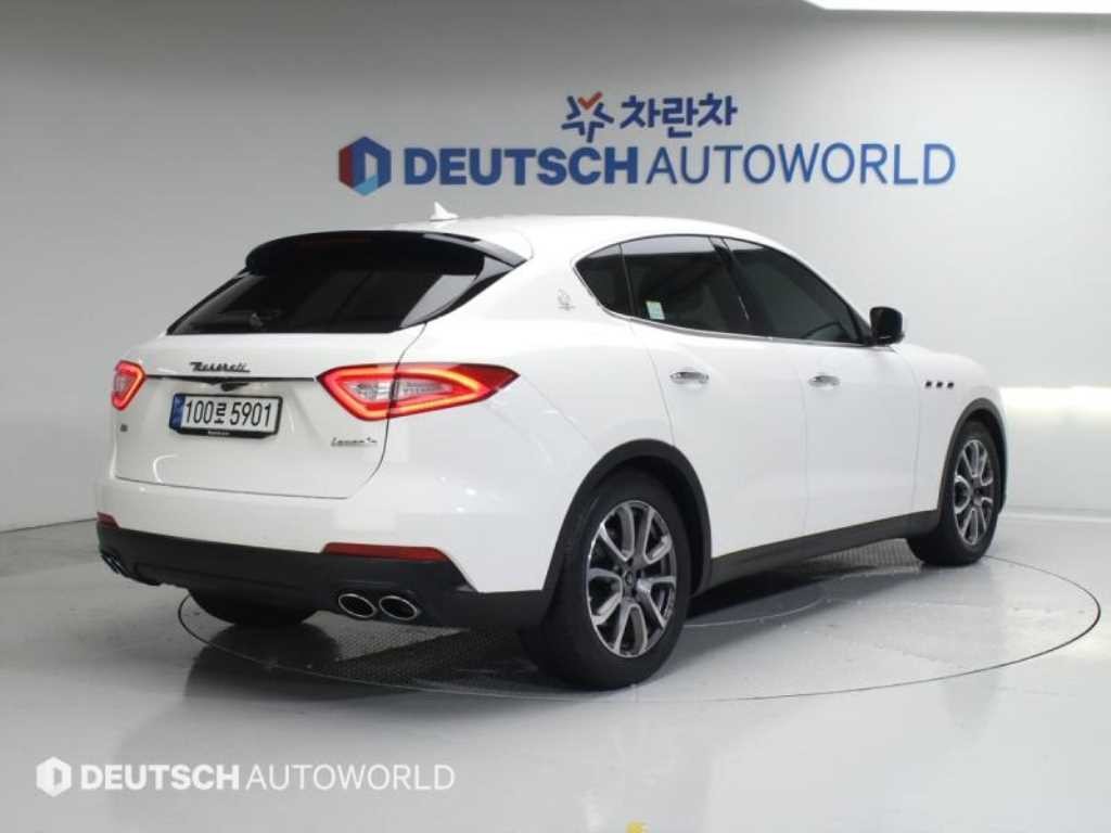 마세라티 르반떼 3.0 AWD 프리미엄 이미지 2