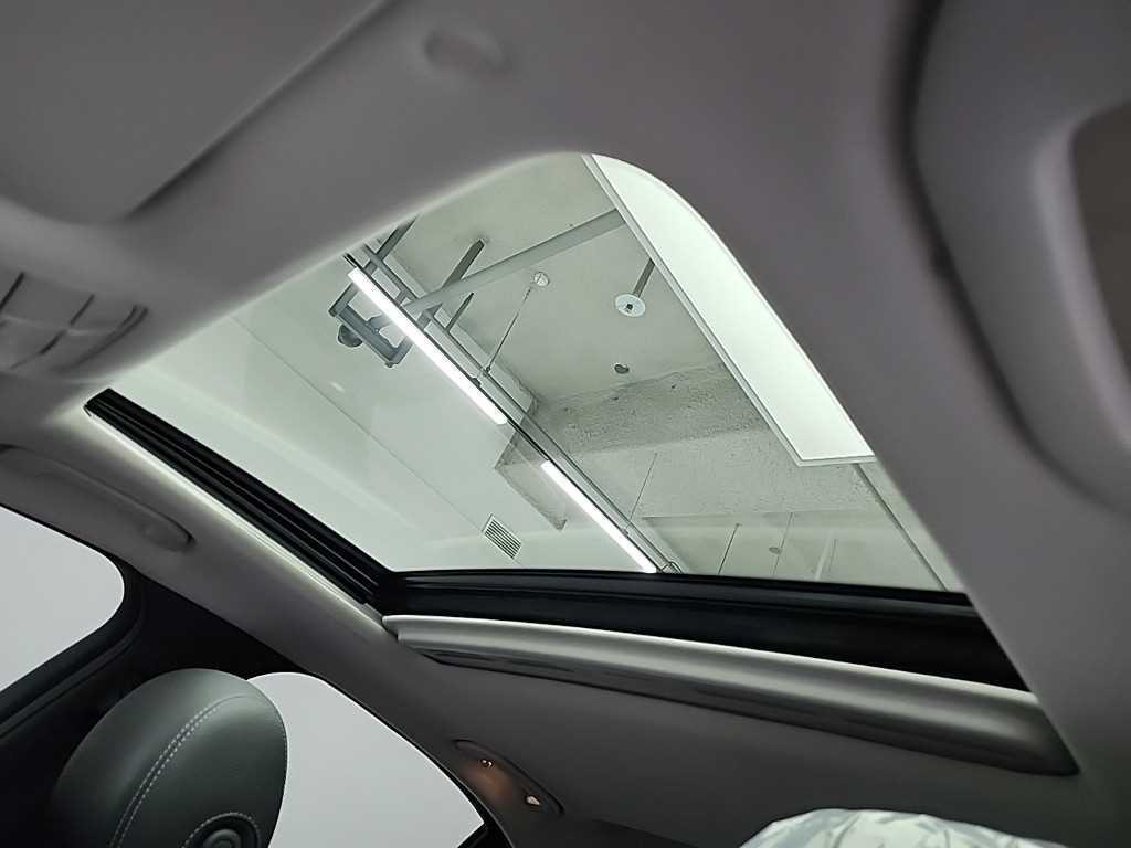 벤츠 C 클래스 C클래스 W205 C200 아방가르드 이미지 13