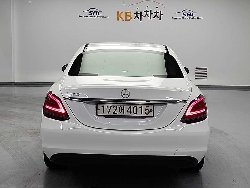 벤츠 C 클래스 C클래스 W205 C200 아방가르드 이미지 3