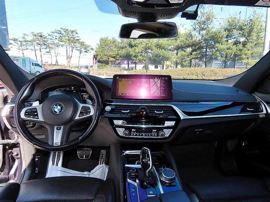 BMW 그란투리스모 6시리즈 GT (G32) 620d M 스포츠 이미지 7