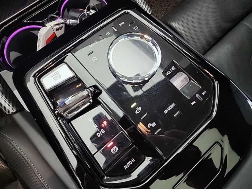 BMW 5시리즈 5시리즈 (G60) 530i xDrive M 스포츠 이미지 7