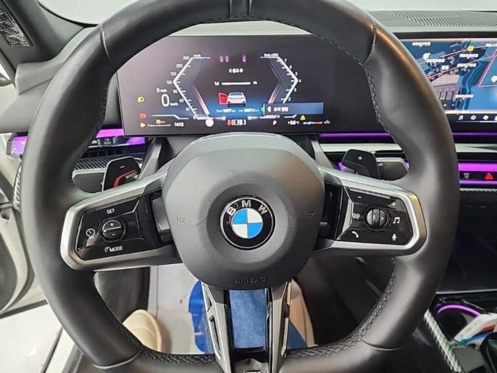 BMW 5시리즈 5시리즈 (G60) 530i xDrive M 스포츠 이미지 8