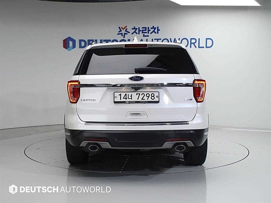포드 익스플로러 2.3 에코부스트 리미티드 4WD 이미지 4