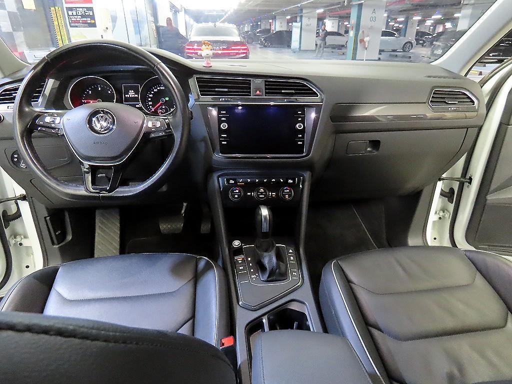폭스바겐 티구안 티구안(2세대) 2.0 TDI 프리미엄 이미지 10