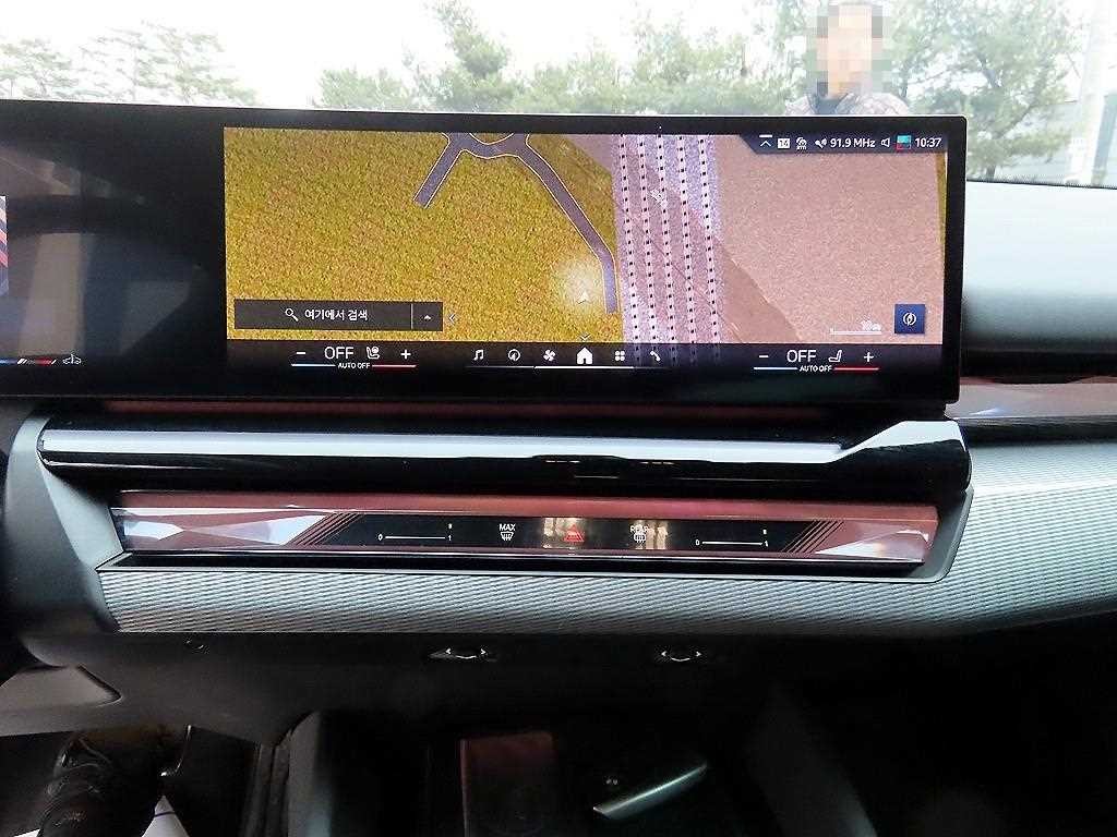 BMW 5시리즈 5시리즈 (G60) 523d M 스포츠 이미지 13