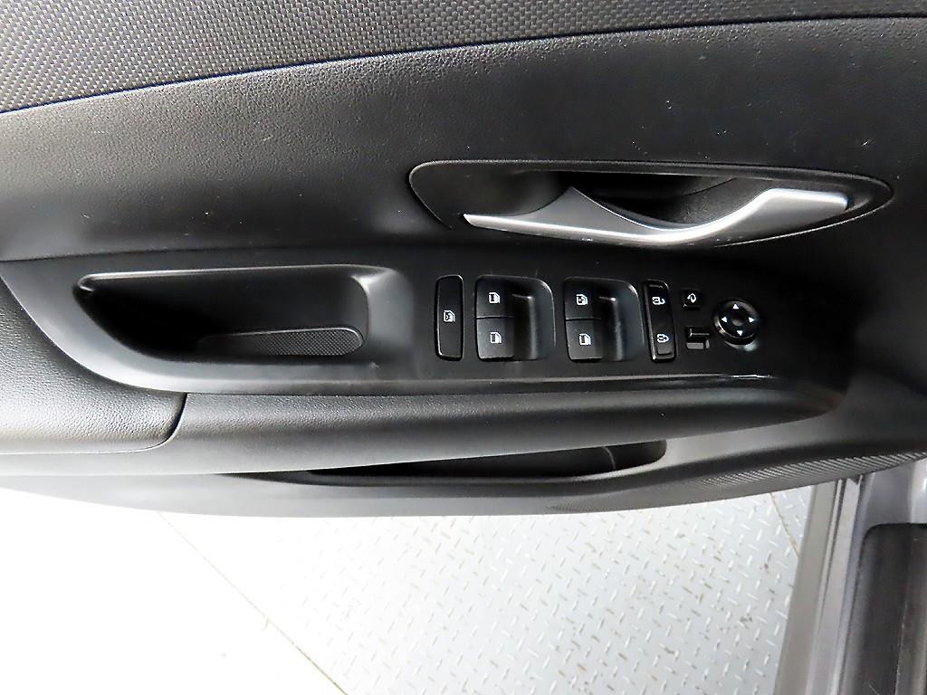 현대 투싼 투싼 (NX4) 디젤 2.0 2WD 모던 이미지 11