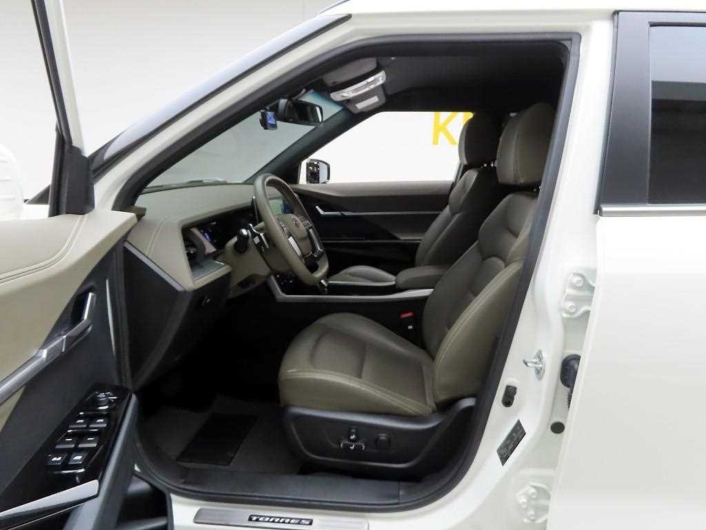 KG모빌리티(쌍용) 토레스 1.5 GDI-T 2WD T7 이미지 12