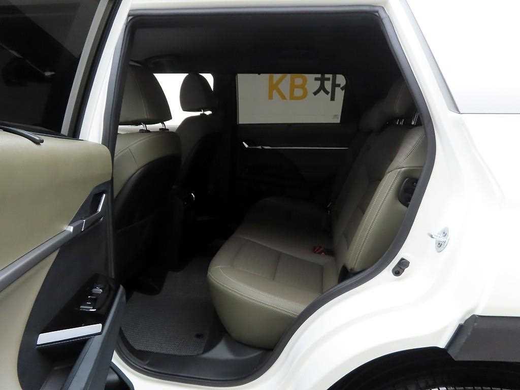 KG모빌리티(쌍용) 토레스 1.5 GDI-T 2WD T7 이미지 13