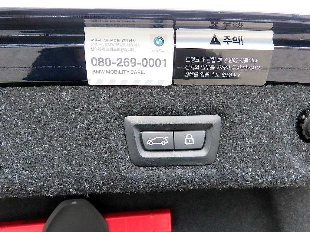 BMW 5시리즈 5시리즈 (G30) 520i 럭셔리 이미지 18