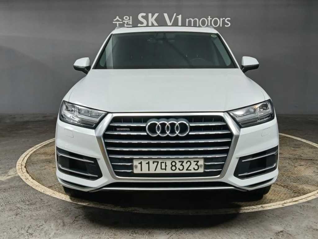 아우디 Q7 Q7 (4M) 45 TFSI 콰트로 이미지 1