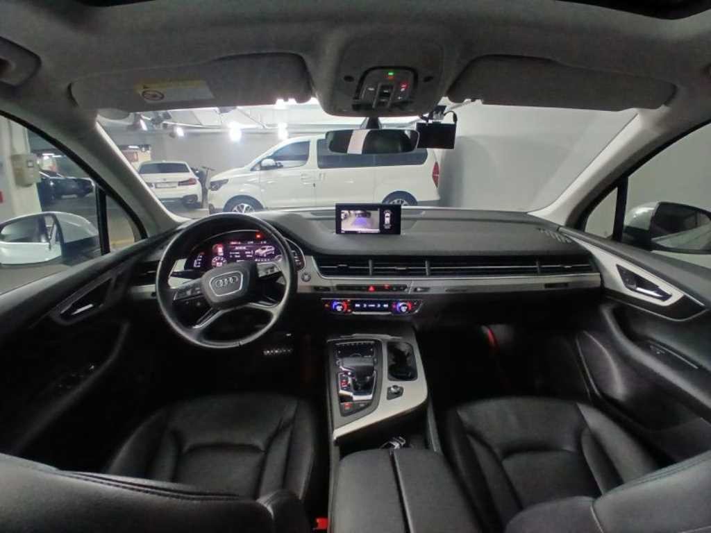 아우디 Q7 Q7 (4M) 45 TFSI 콰트로 이미지 6