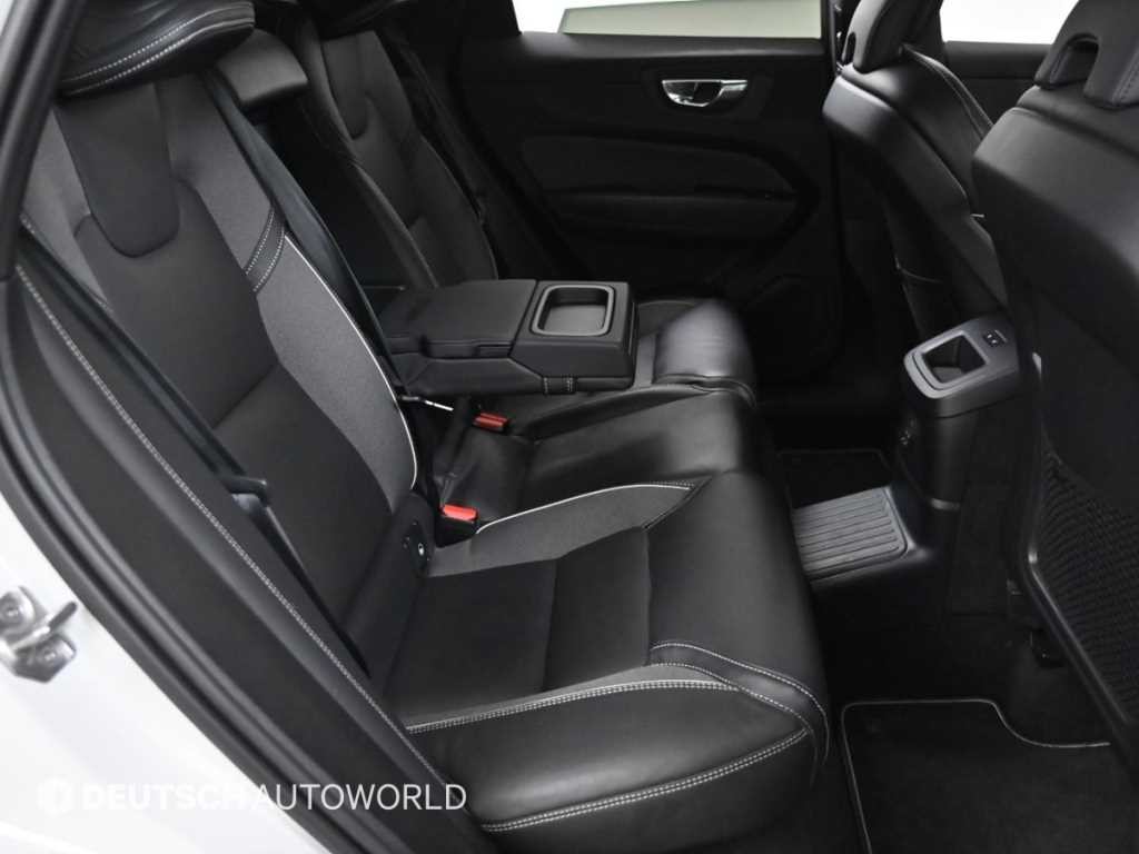 볼보 XC60 XC60(2세대) T8 AWD R-디자인 이미지 12