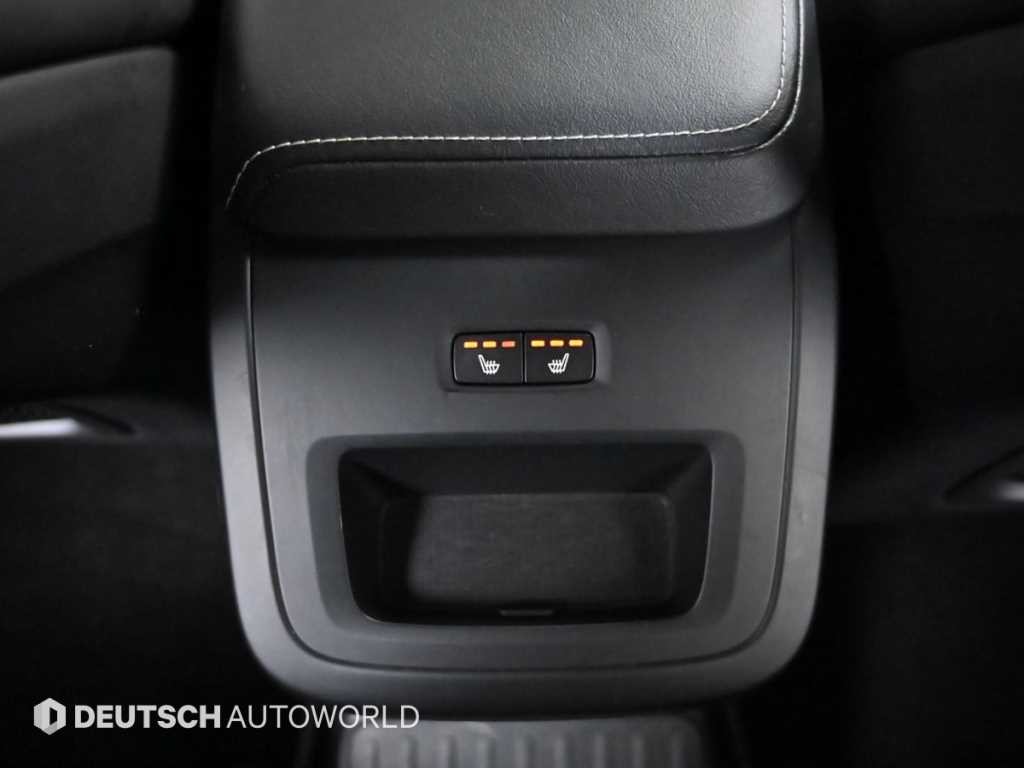 볼보 XC60 XC60(2세대) T8 AWD R-디자인 이미지 16
