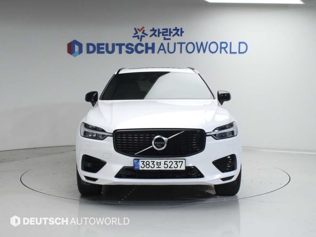 볼보 XC60 XC60(2세대) T8 AWD R-디자인 이미지 3